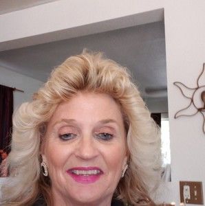 Meet your Posher, Pamela